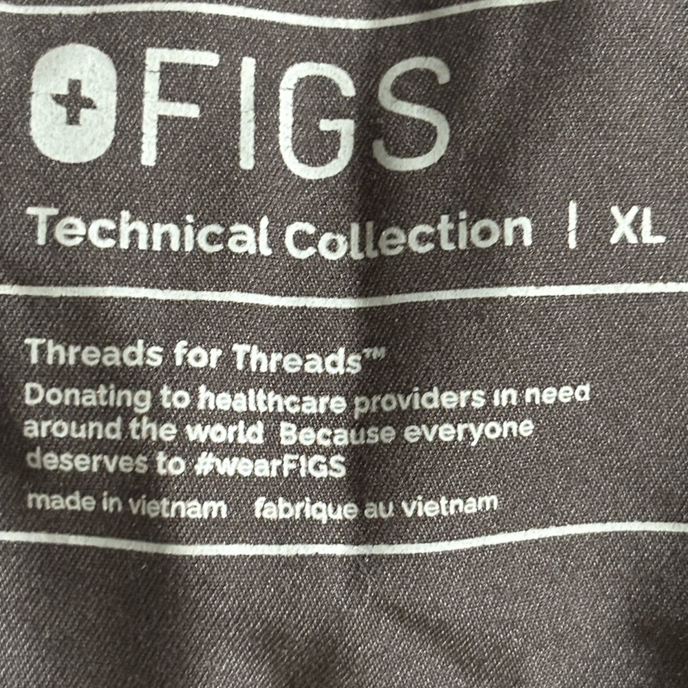 Figs Technical Collection Scrub Top - Picture 2 of 2